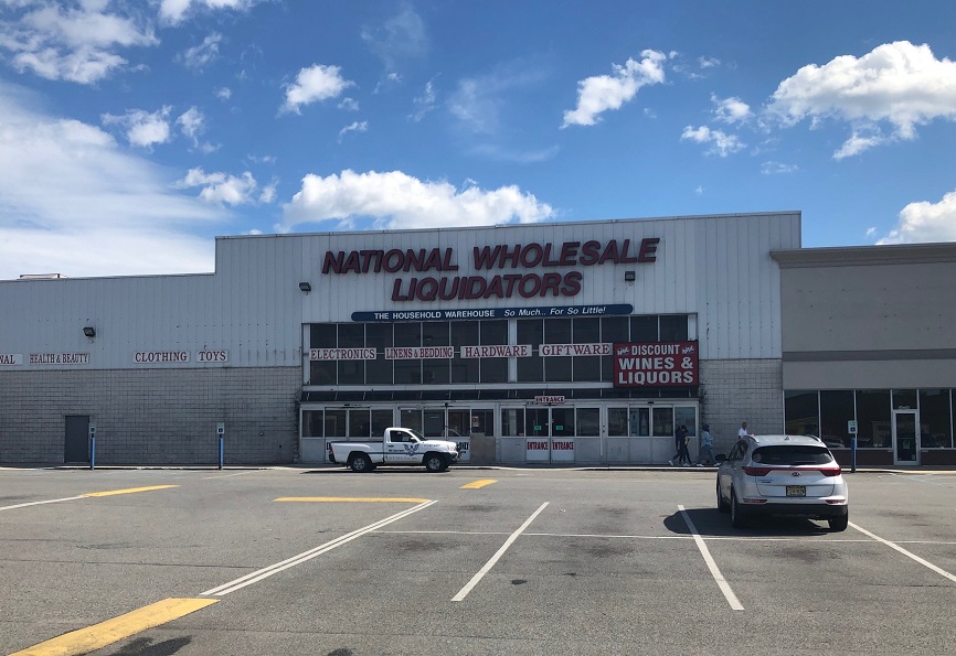 BJ's Wholesale Club to Open in Long Island City Early Next Year - LIC Post
