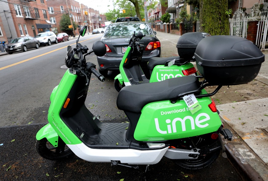 Lime Rolls Out Fleet of Mopeds, Vehicles Now in Queens - LIC Post